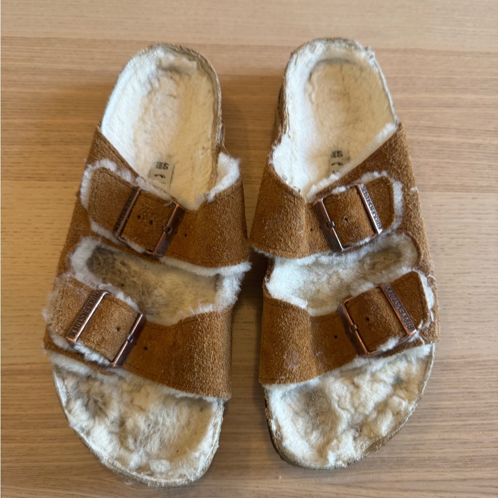 Birkenstock Shearling Lined Sandals - Brown size 40 narrow